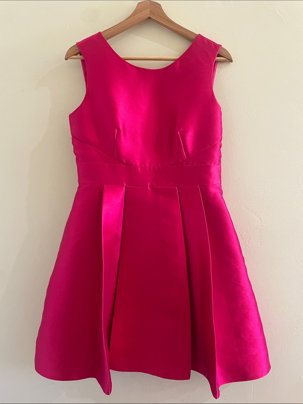KATE SPADE Open back bow dress silk blend hot pink sz 8 fancy meeting you dress